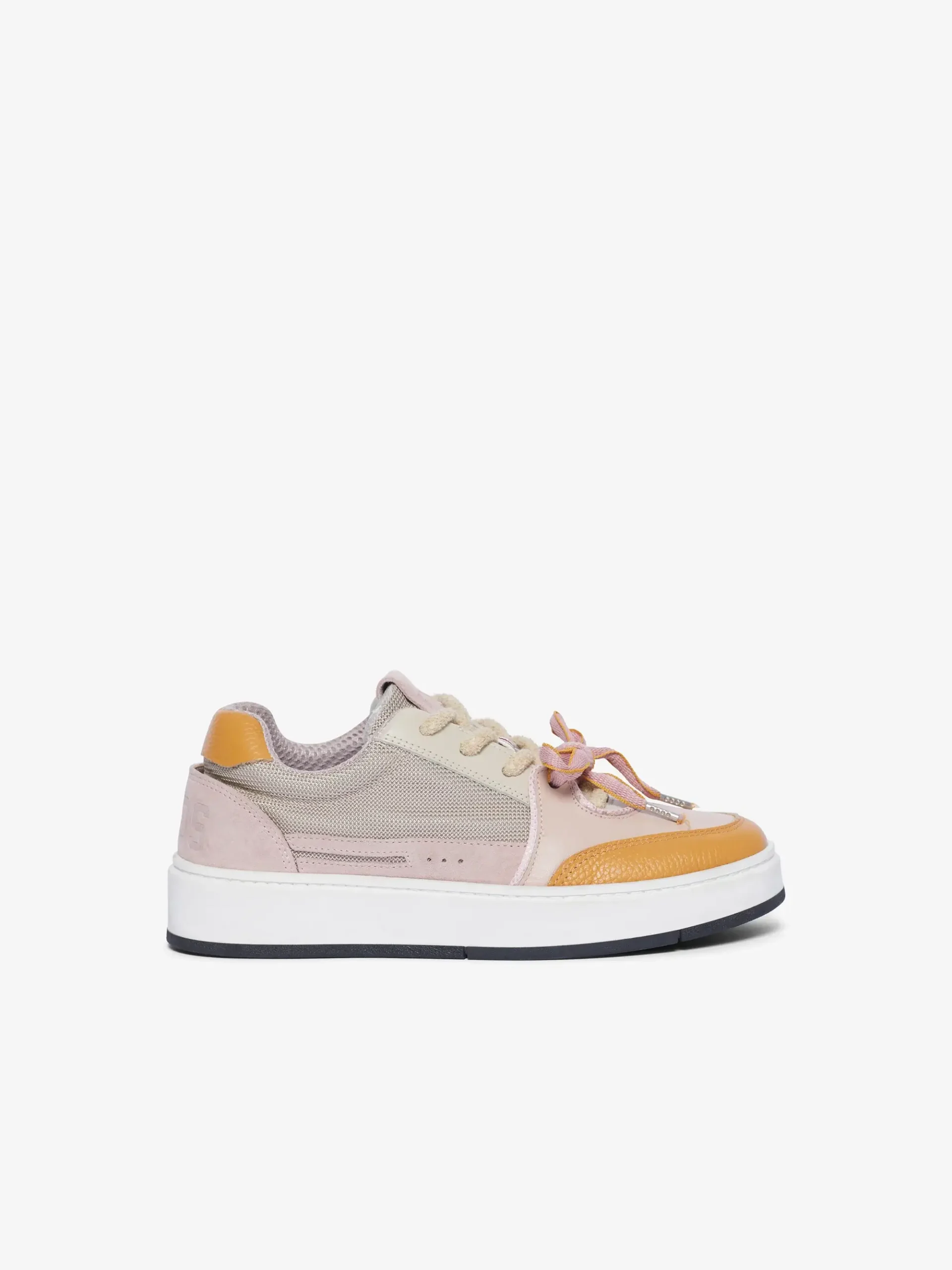 Gcds Sneakers Con Fiocco Bucket Rosa (5) Gcds Sneakers Con Fiocco Bucket Rosa (5)